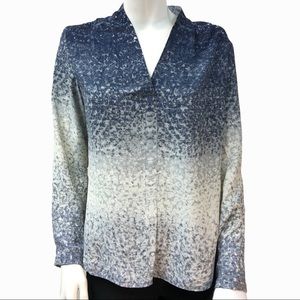 Rose & OLIVE blue ombre v-neck long sleeve‎ blouse